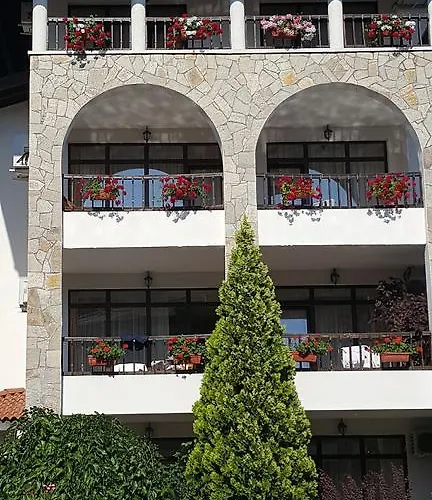 Hotel D&s - Severina 3*