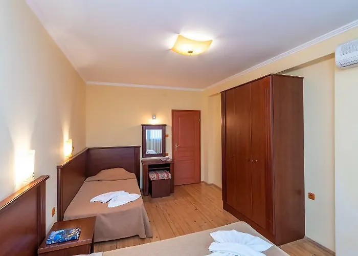 Hotel D&s - Severina 3*