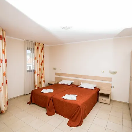 D&s - Severina 3* サニービーチ