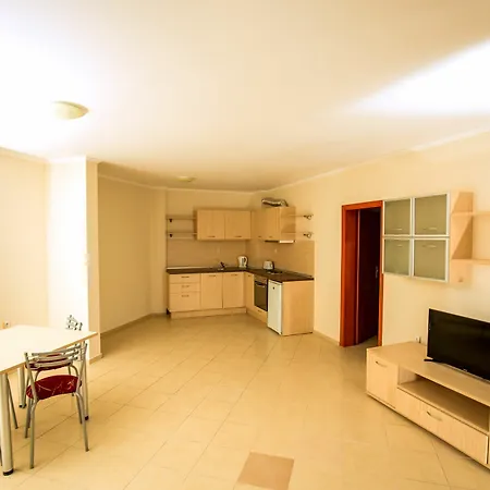 D&s - Severina サニービーチ