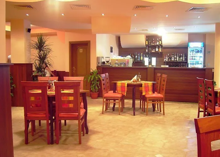 D&s - Severina Hotell 3*